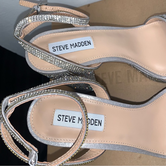 Lessa Rhinestone Steve Madden Heels Women’s Size 9.5 - Picture 6 of 10
